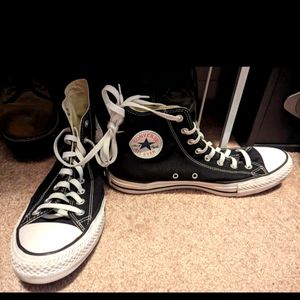 Converse Chuck Taylors high top Black size 11.5 mens/13.5 woman's